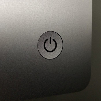 Powerknopf in Nahaufnahme